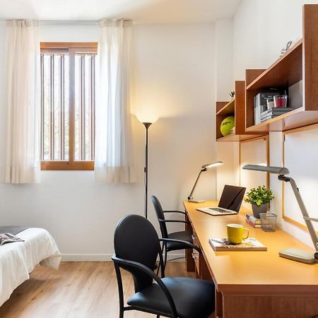 Micampus Bormujos Student Residence Dış mekan fotoğraf