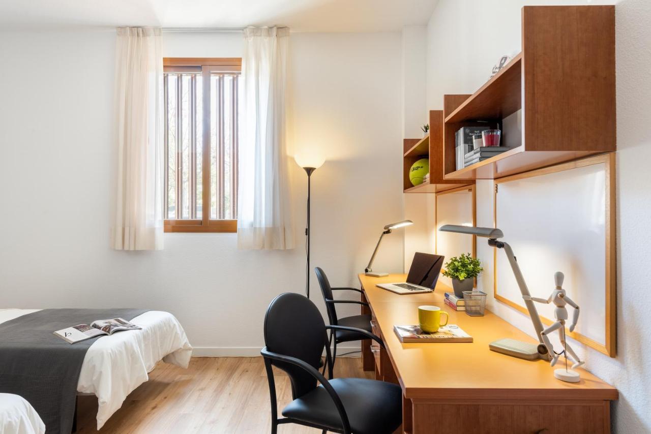 Micampus Bormujos Student Residence Dış mekan fotoğraf