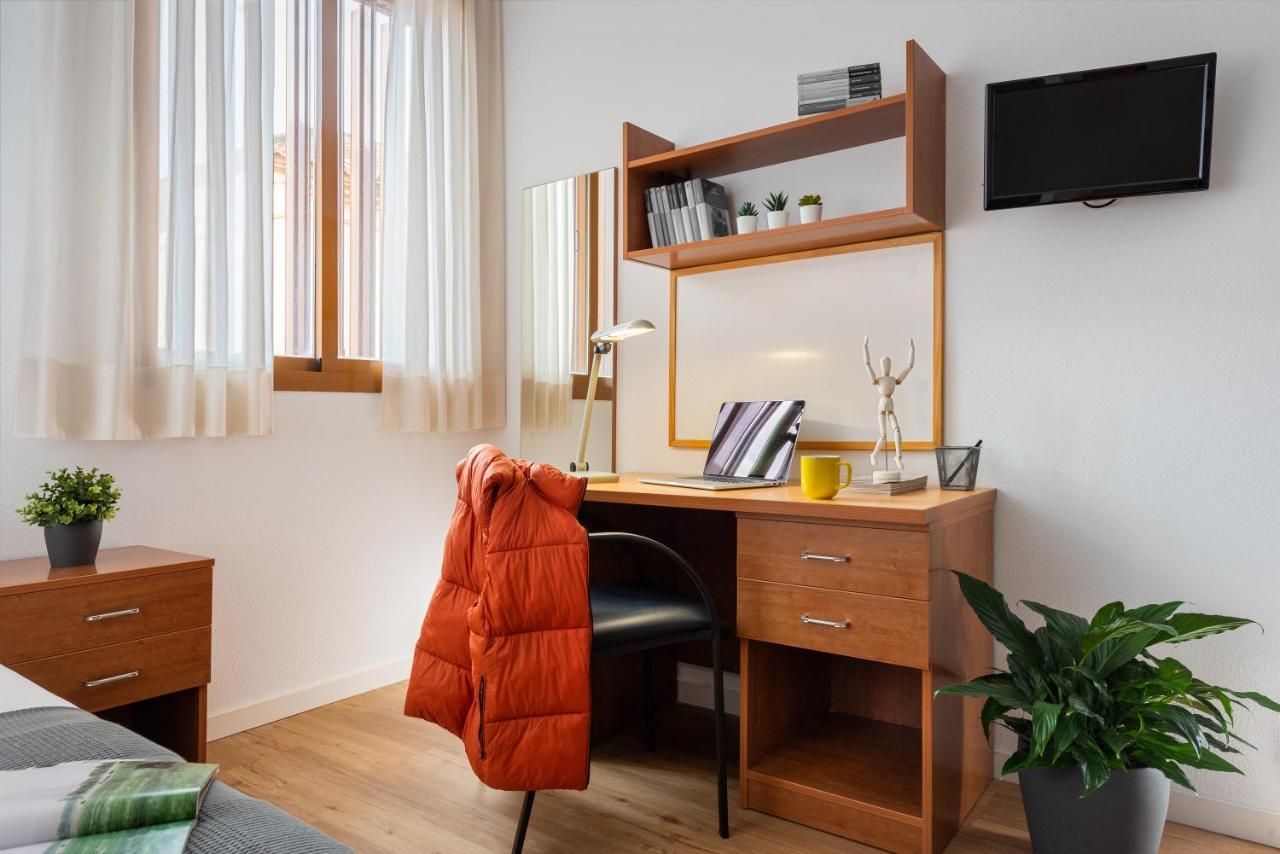 Micampus Bormujos Student Residence Dış mekan fotoğraf