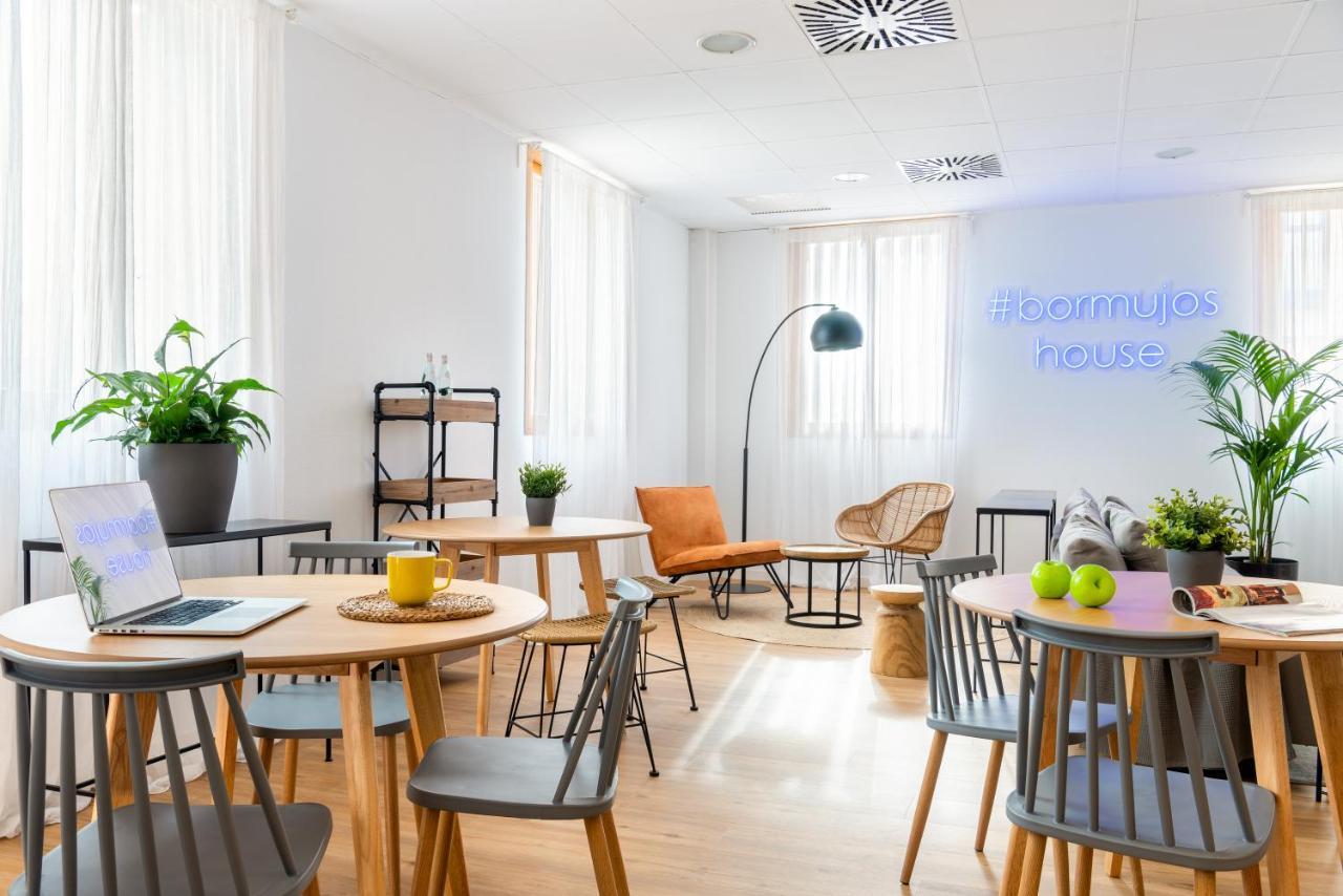 Micampus Bormujos Student Residence Dış mekan fotoğraf